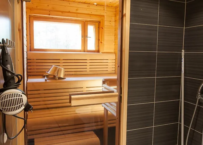 公寓 拉赫蒂别墅假日俱乐部酒店 *