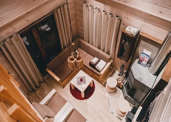 拉赫蒂别墅假日俱乐部酒店 Oivanki